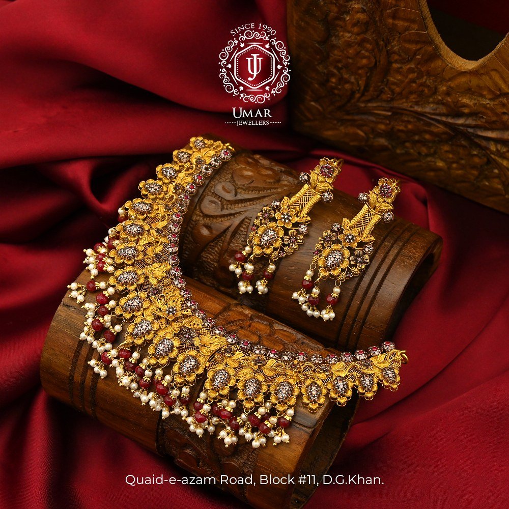 GOLD NECKLACE DESIGN 070